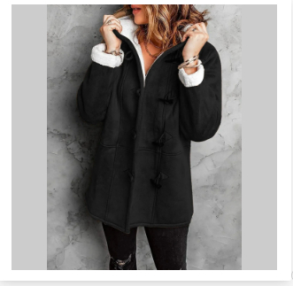 Women's winter coat with hood and warm lining
