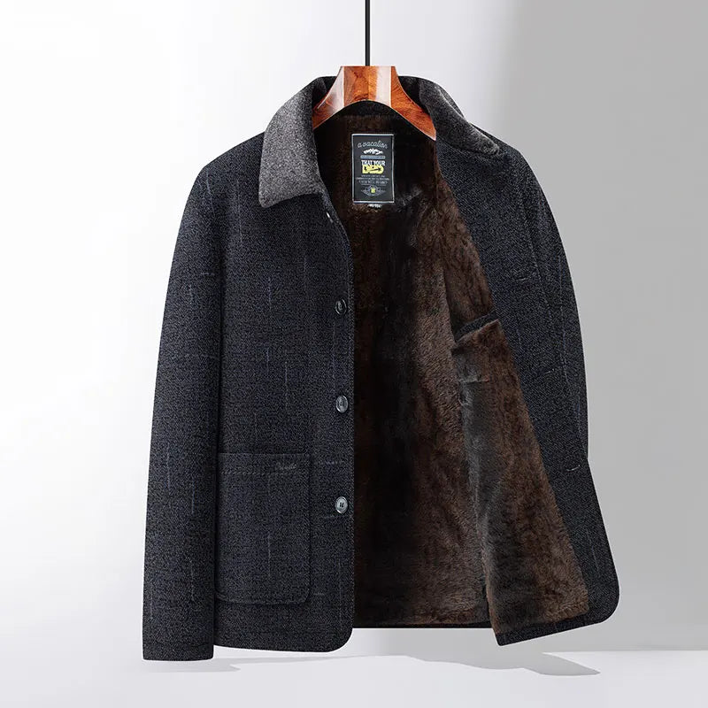 Wool coat for men, classic cut - Elegant and warm