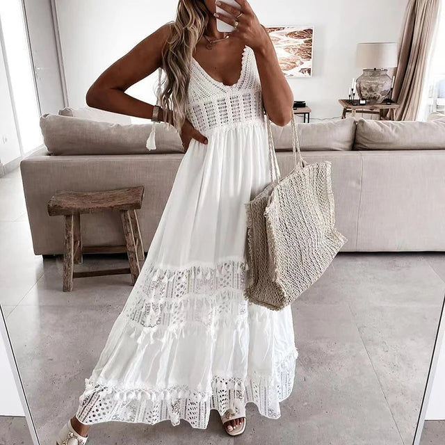 Weißes Spitzenkleid Emilia mit V-Ausschnitt