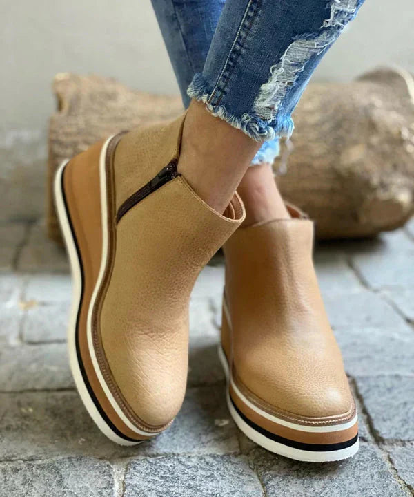 Carina | Trendy leather boots for women