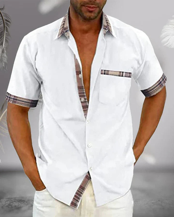 Casual shirt with contrasting details and a modern style