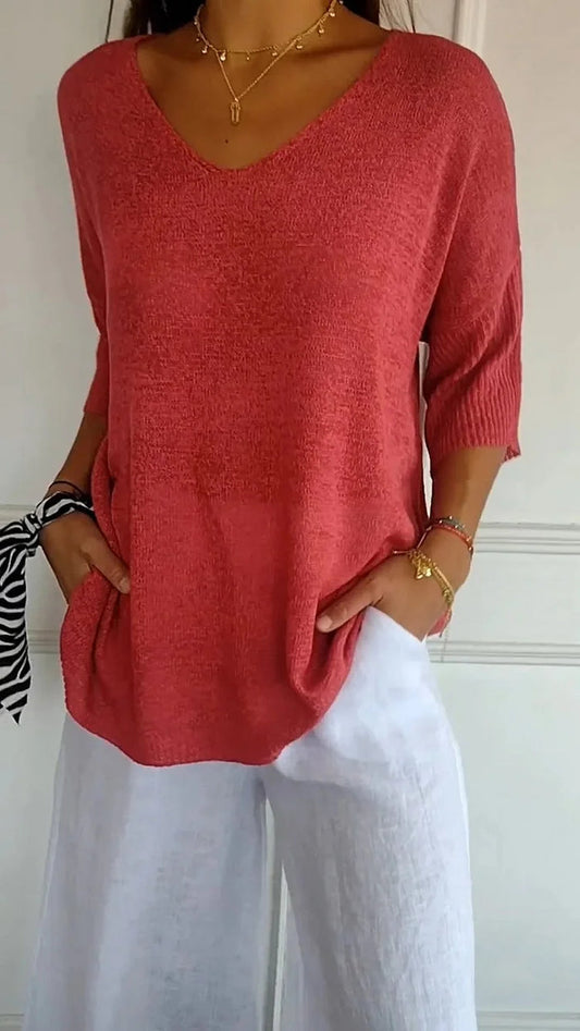 Chiara | Comfortable knitted top for women with V-neck collar