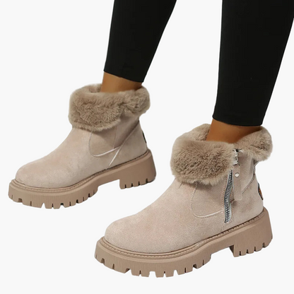 Women's winter ankle boots with warm lining and tread sole – fashionable and comfortable boots for everyday and leisure use