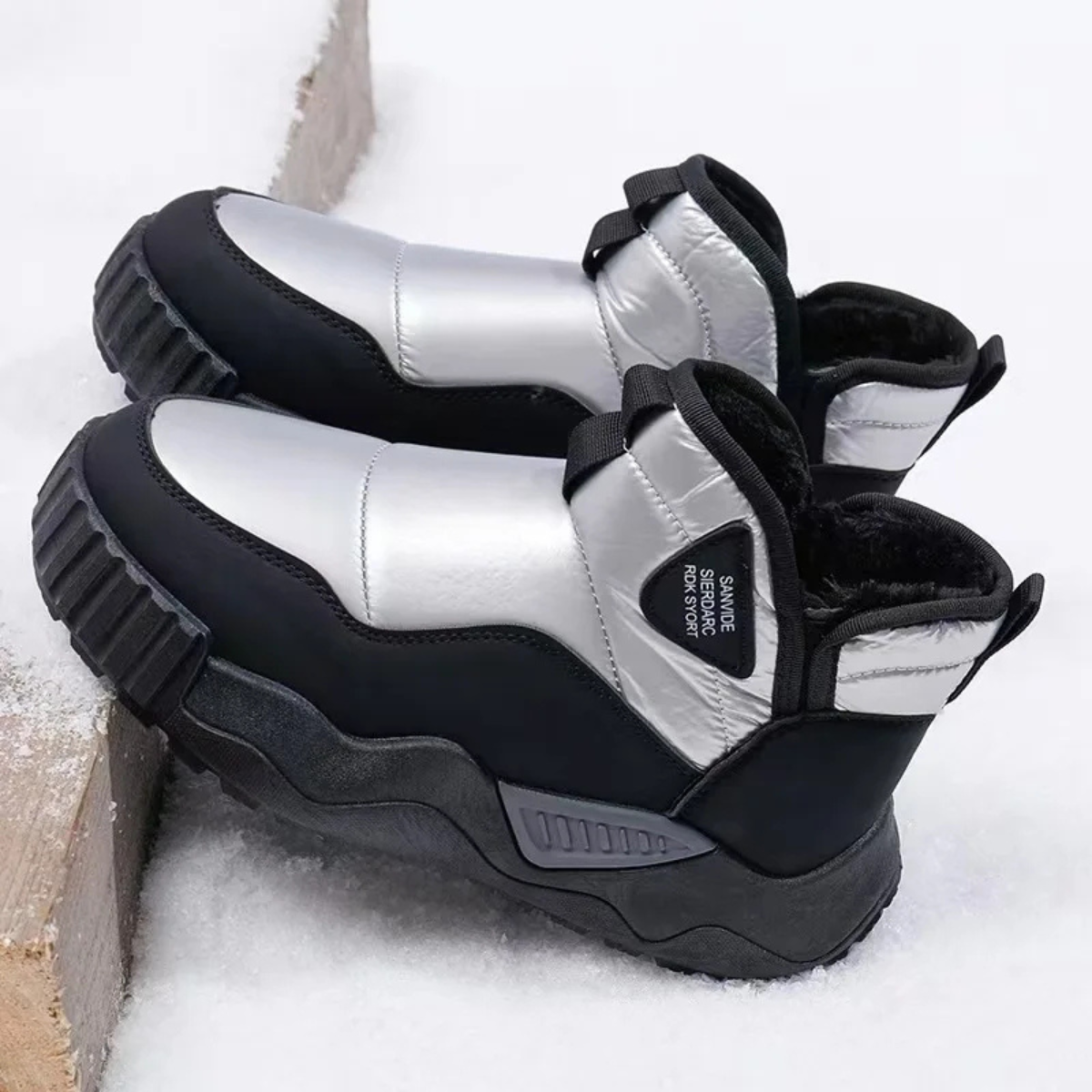 Warm Waterproof Men's Snow Boots with Good Grip