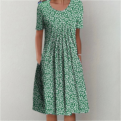 Chic Floral Summer Dress with Pocket Detail