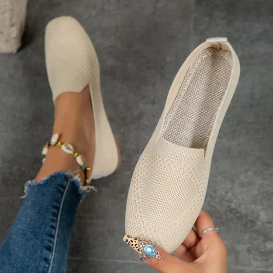 Casual and Comfortable Slippers for Women | Cozy