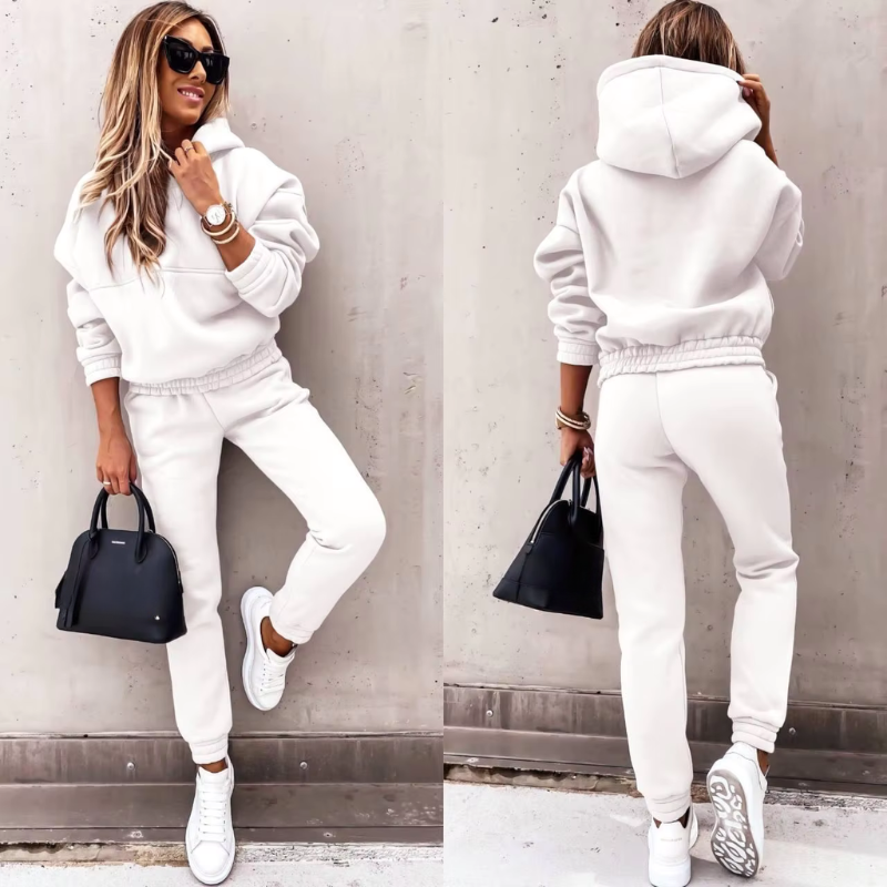Beatrix | Sporty Training Suit for Women for Jogging and Leisure