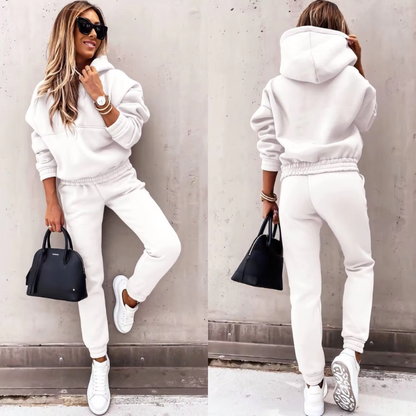 Beatrix | Sporty Training Suit for Women for Jogging and Leisure