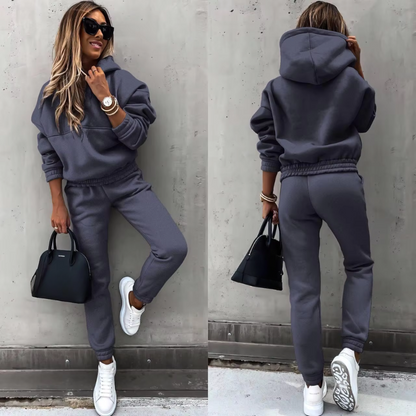 Beatrix | Sporty Training Suit for Women for Jogging and Leisure