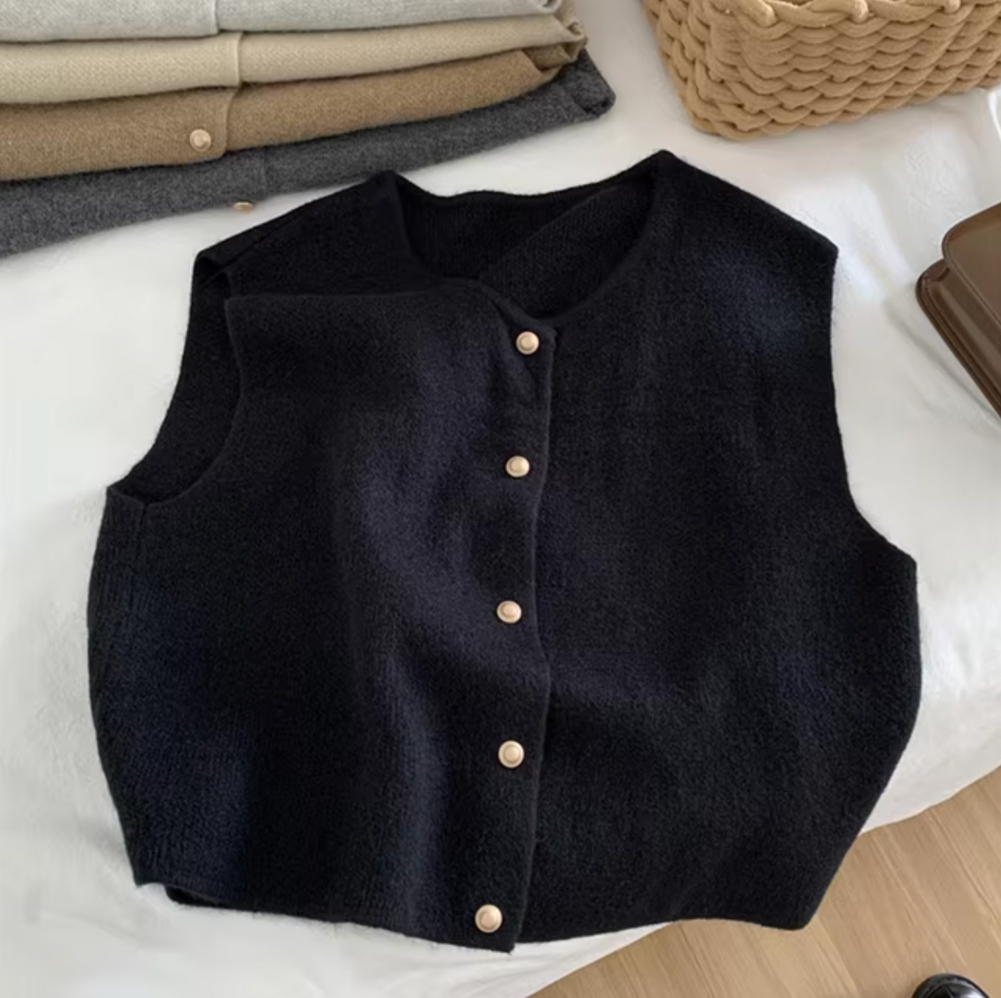 Annabelle | Knitted Sleeveless Vest for Women