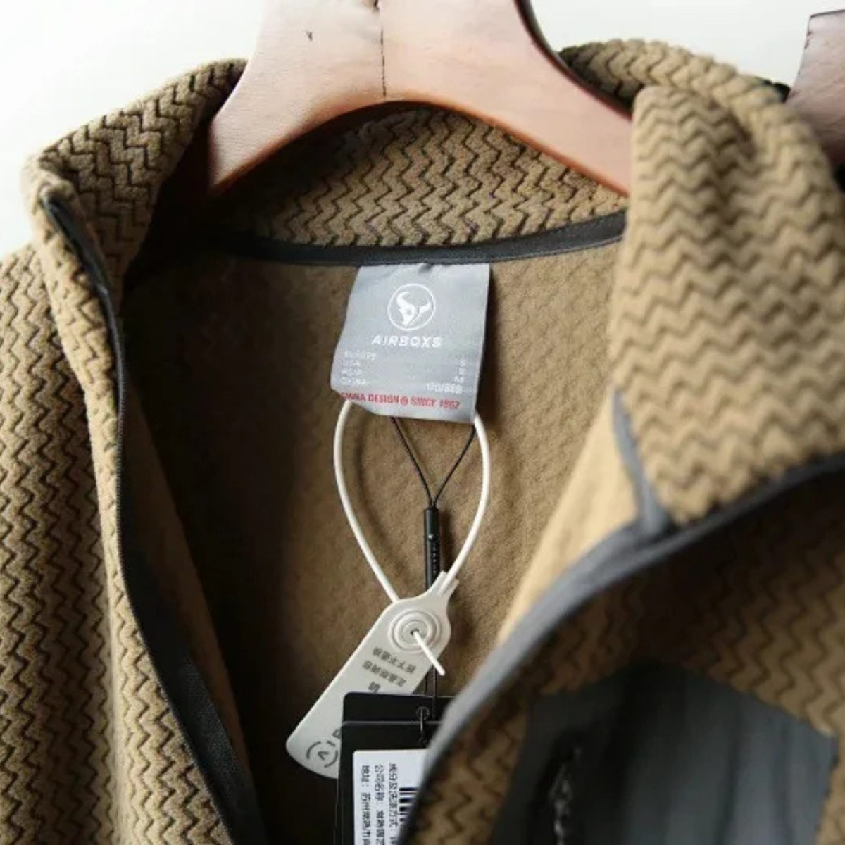 Warm Mens Fleece Half Zip Sweater with Zip Pocket