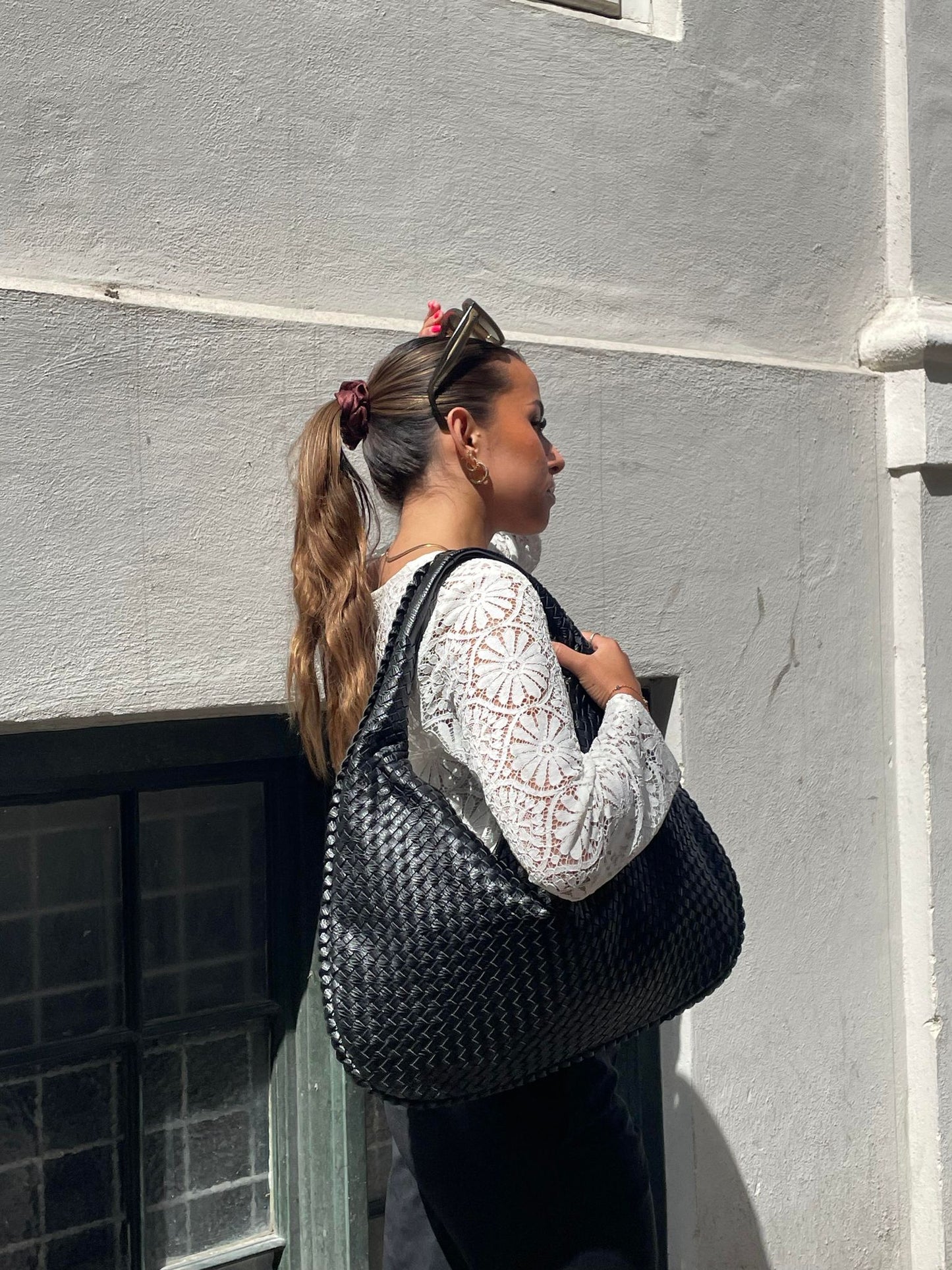 Wicker tote bag