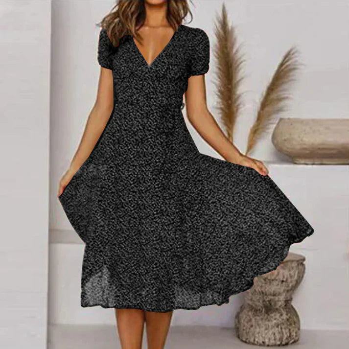 A-line swing dress, V-neck and swing hemline