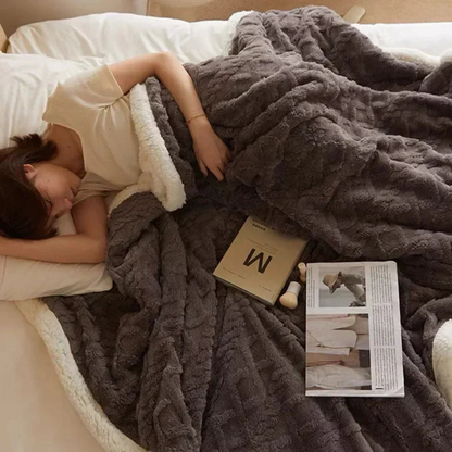 Warm winter blanket for cold nights - Thick, fluffy & stylish for the bedroom & the sofa