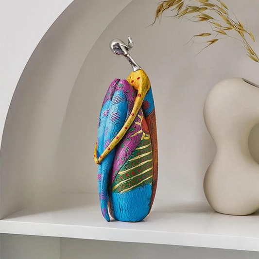 Unique Handmade Women Figurine Decor Statue - Olytrend