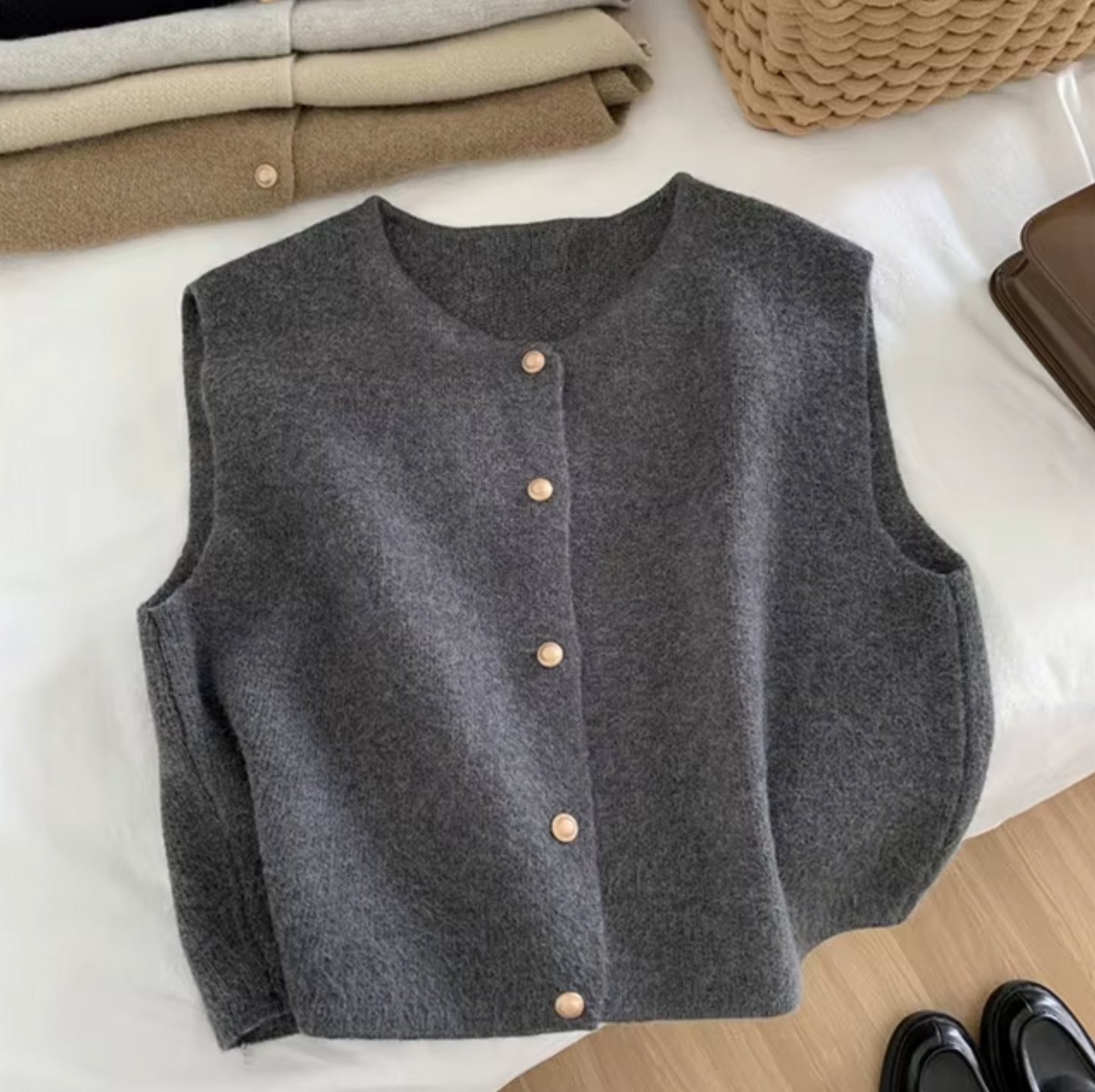 Annabelle | Knitted Sleeveless Vest for Women