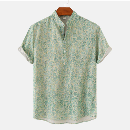 Casual and elegant men's shirt with a unique design