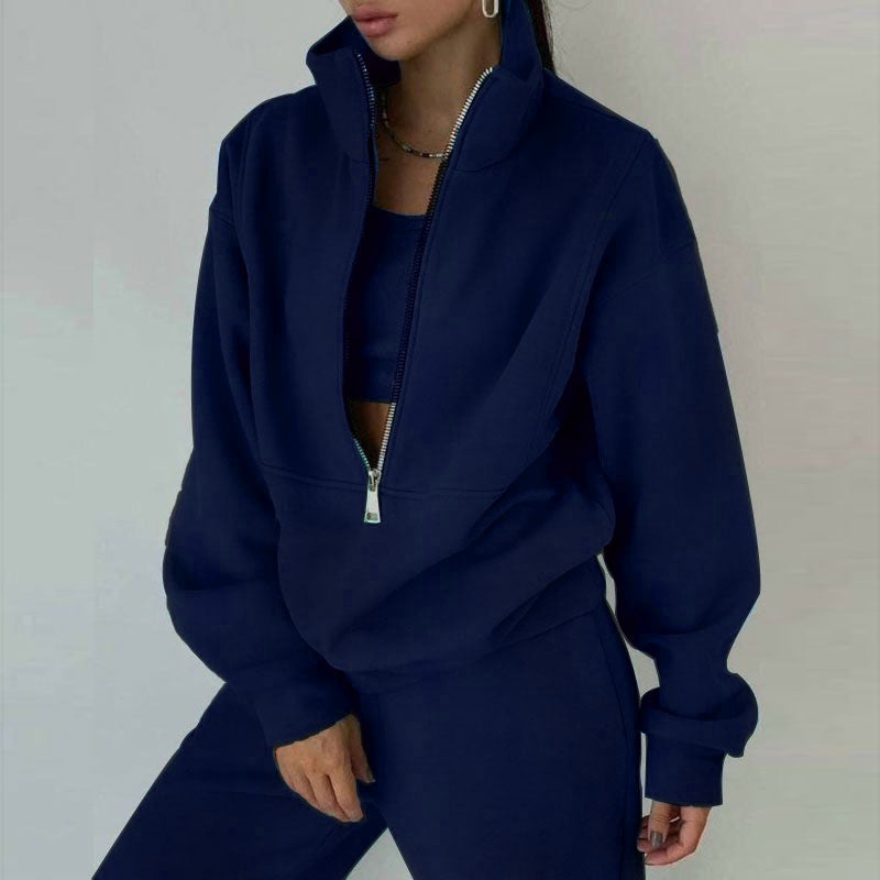 Women's 2-piece zip-neck set for sporty elegance