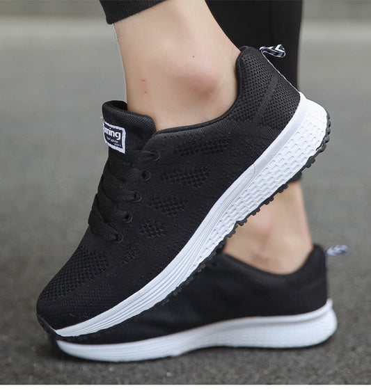 Women's sneaker | Shoelaces