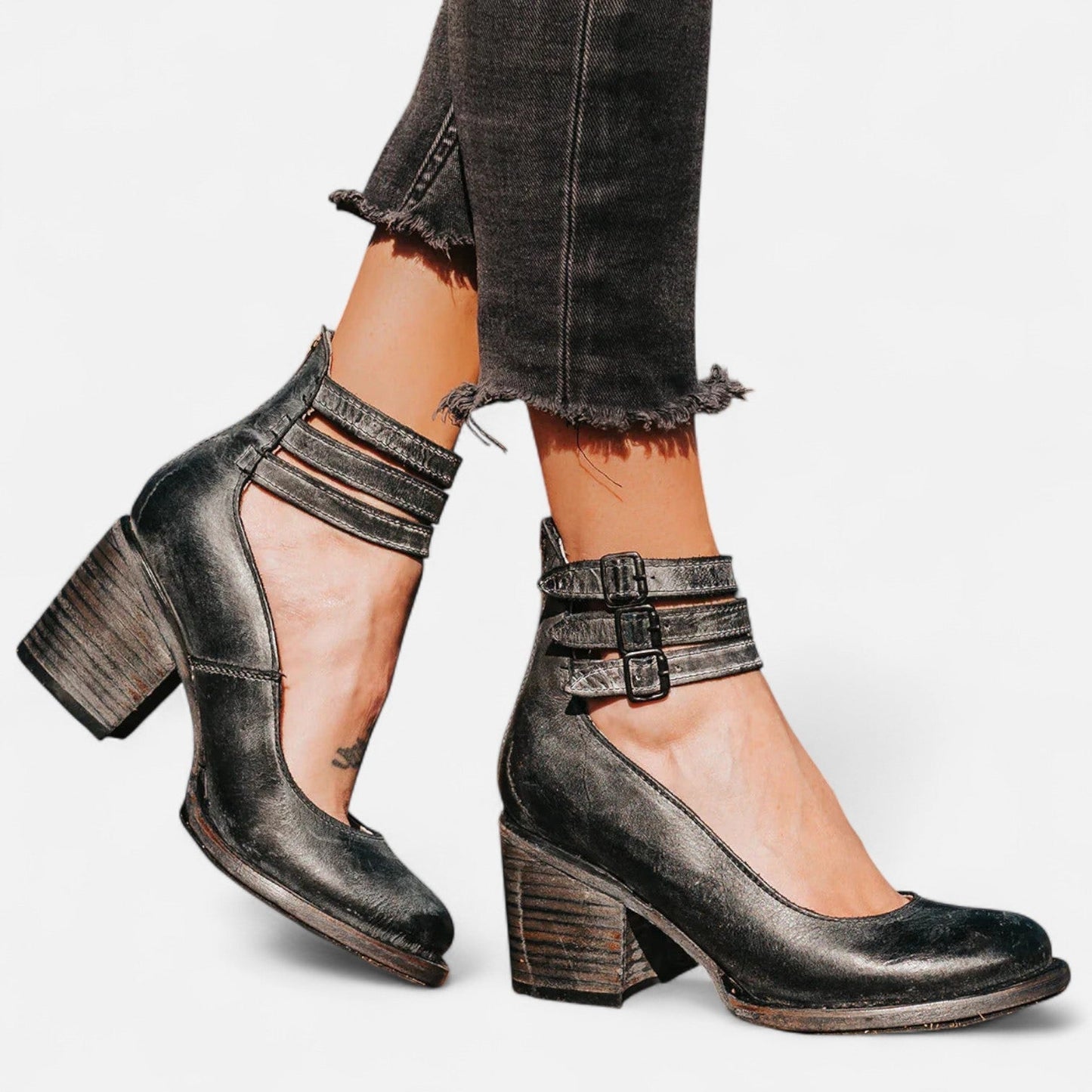 Ancient World | Women's Heeled Sandals – Timeless Craftsmanship and Everyday Elegance