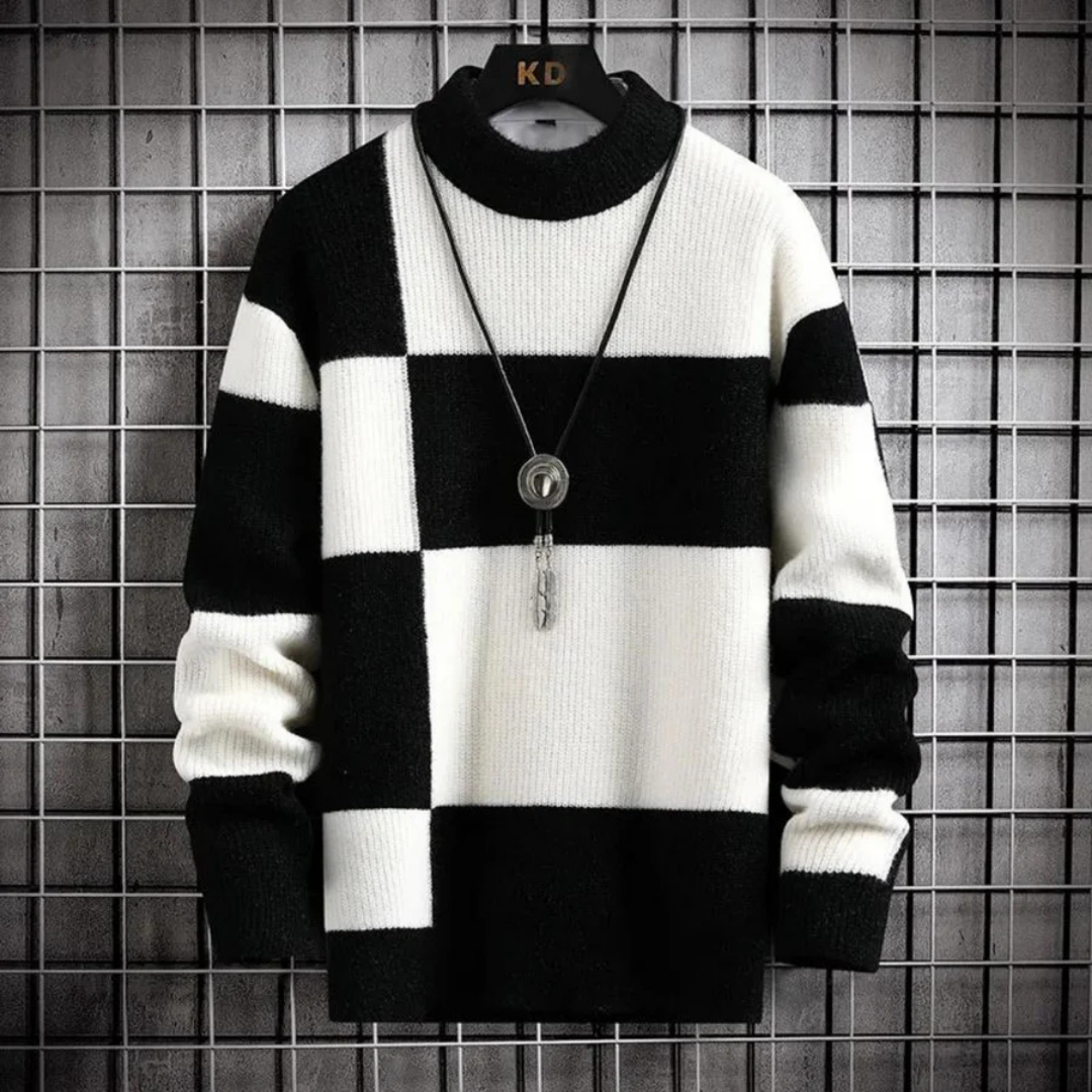Warm winter pullover with round neck for men | Long sleeves
