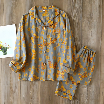 Women's pajamas with butterfly motif | With buttons