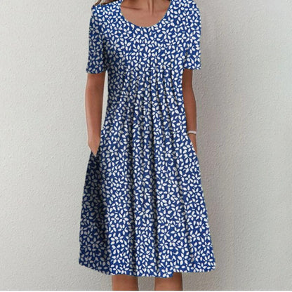 Chic Floral Summer Dress with Pocket Detail