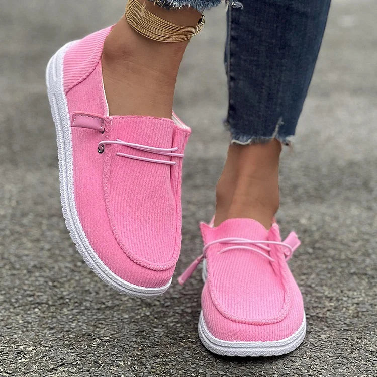 Veloura™ | Women’s Casual Lace-Up Flats