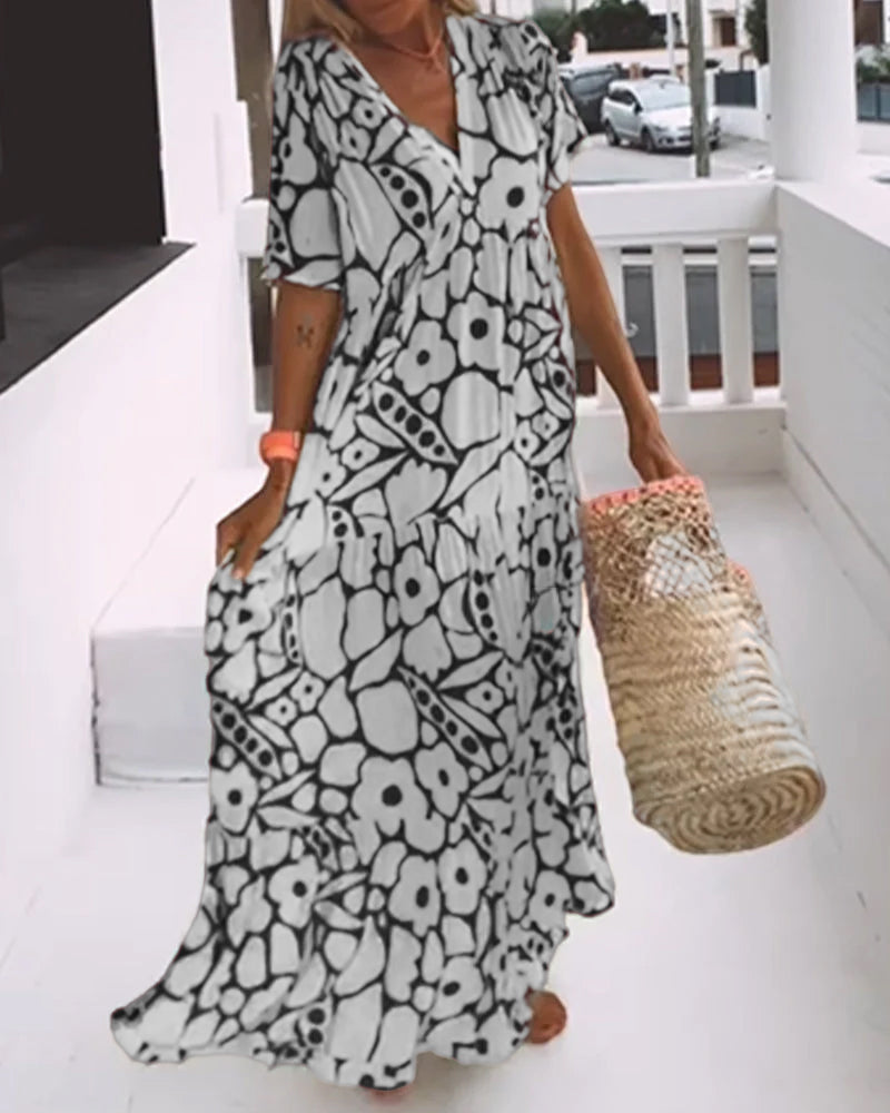Amelie printed dress with V-neckline - elegant and airy for all occasions