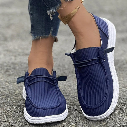 Veloura™ | Women’s Casual Lace-Up Flats