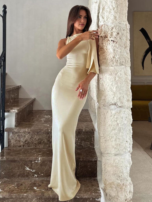 Victoria - Maxi Elegance: wedding dress with buttons