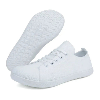 Barefoot shoes with wide toe box and zero-drop sole