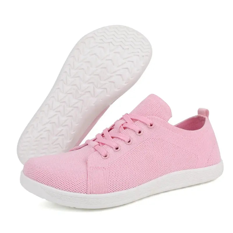 Barefoot shoes with wide toe box and zero-drop sole