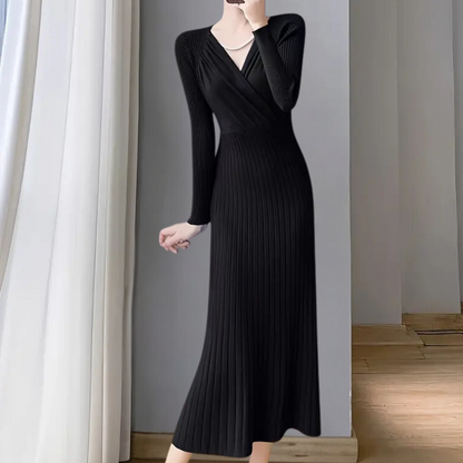 Arwena - Elegant knit dress for women