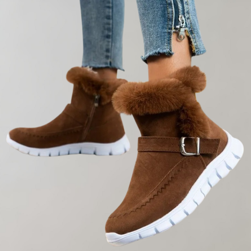 Women's Paiva Boots: Luxurious Comfort for Cold Weather