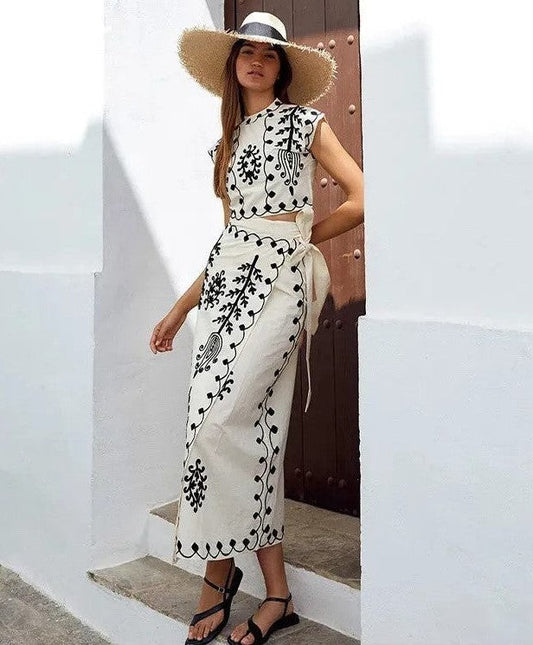 Aabel | Trendy Top and Skirt Set for Women