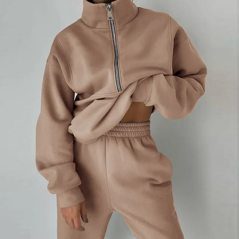 Women's tracksuit 2-piece set with high waist and comfortable fit