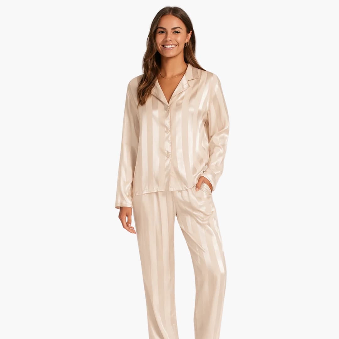 Women's Cozy Sleepwear Set with Top and Bottoms - Olytrend