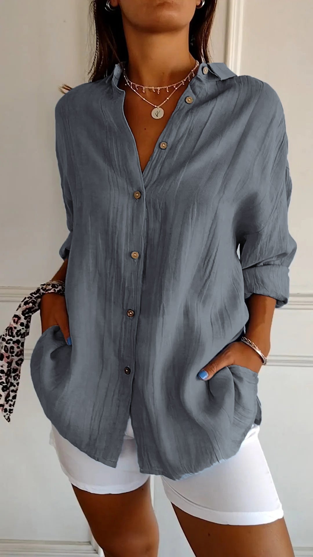 Women's Button Down Shirt made of Cotton