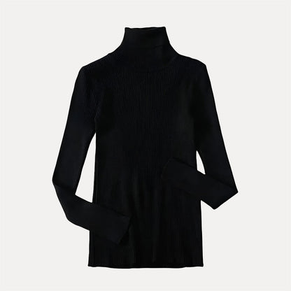 Women's turtleneck sweater with ribbed texture