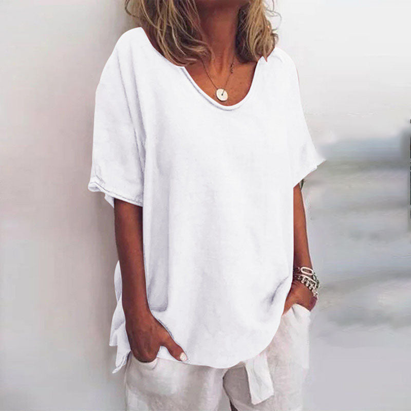 Women's round neck blouse in loose fit