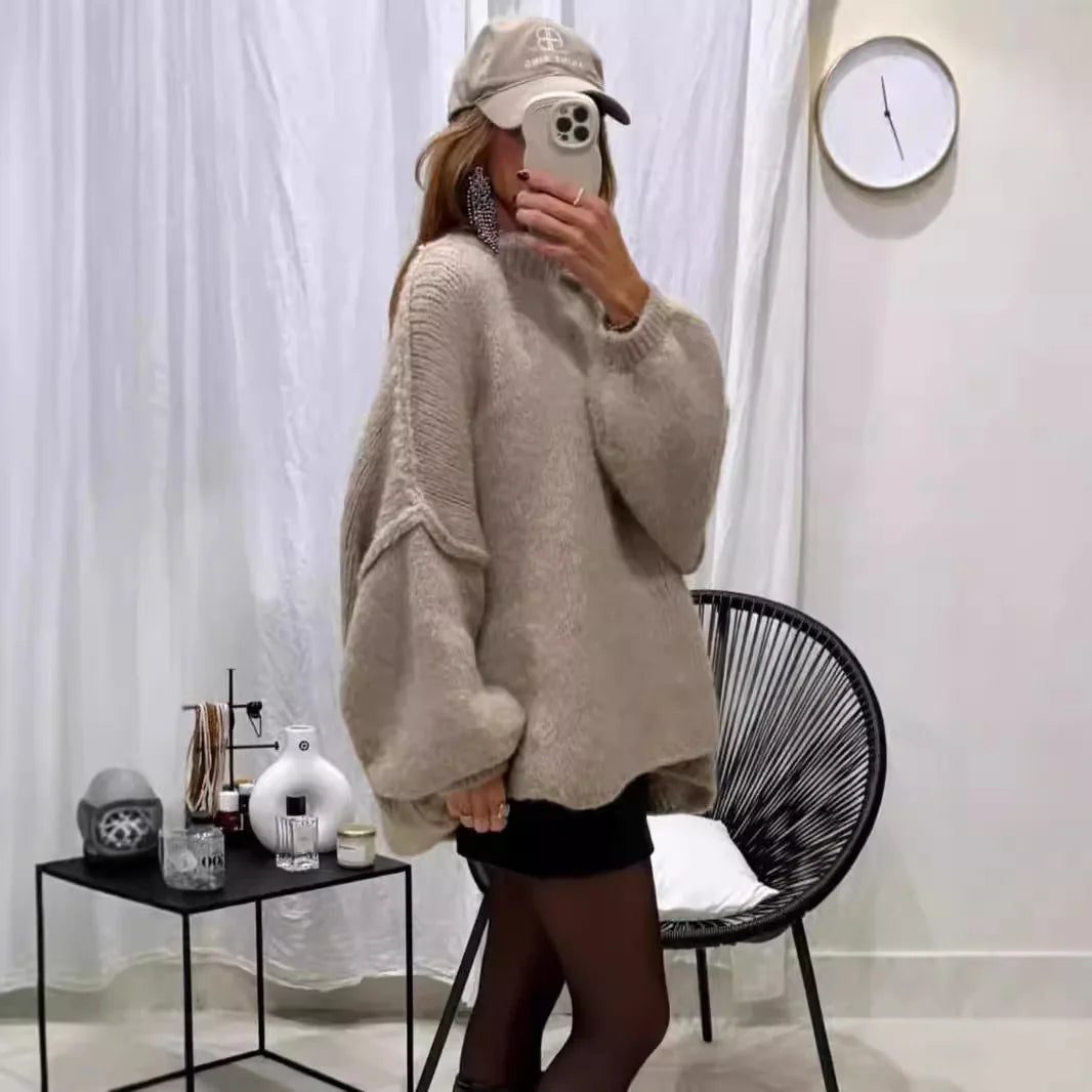 Women's sweater with half collar