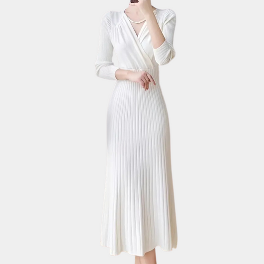 Arwena - Elegant knit dress for women