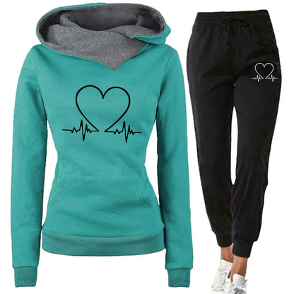 Women's Silvana: A Comfortable and Warm Jogging Suit
