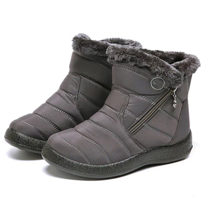 Women's Martyna Boots: Stylish & Cozy Winter Footwear