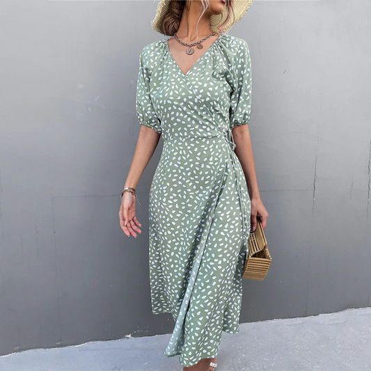 Alkmini Stylish Midi Dress