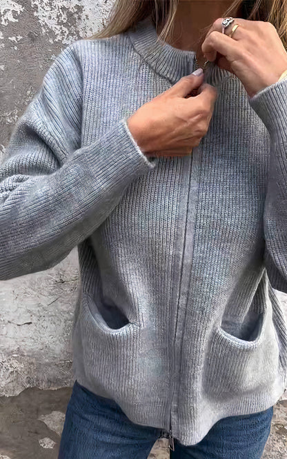 Women's knitted jacket with zipper – Elegant everyday cardigan for versatile outfits