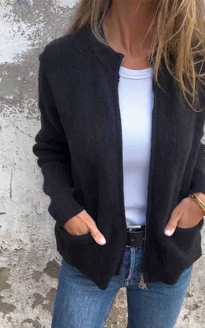 Women's knitted jacket with zipper – Elegant everyday cardigan for versatile outfits