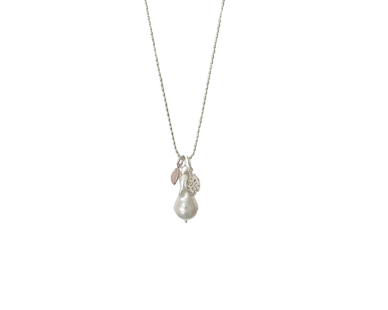 Beatrix | Women's Necklace with Tree of Life and Freshwater Pearl