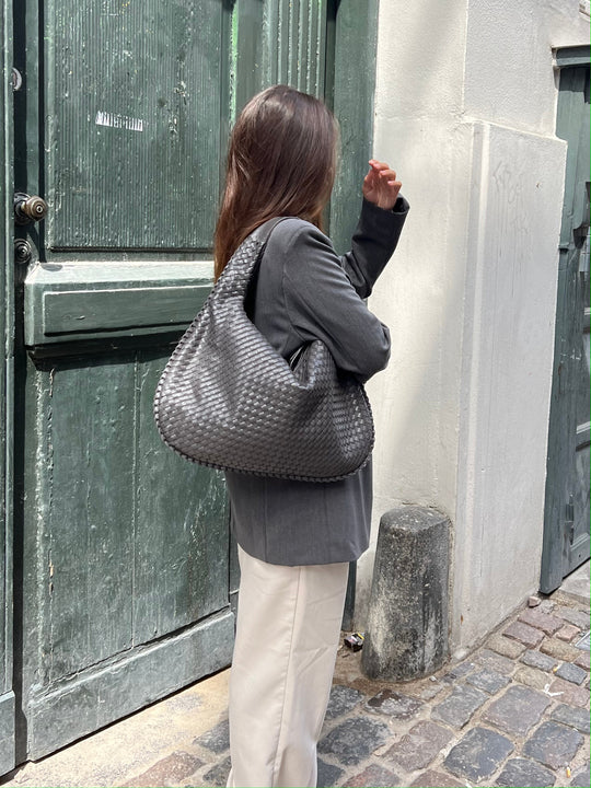 Wicker tote bag